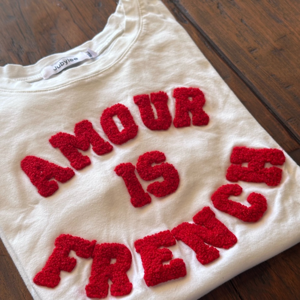 'Amour is French' White Tee